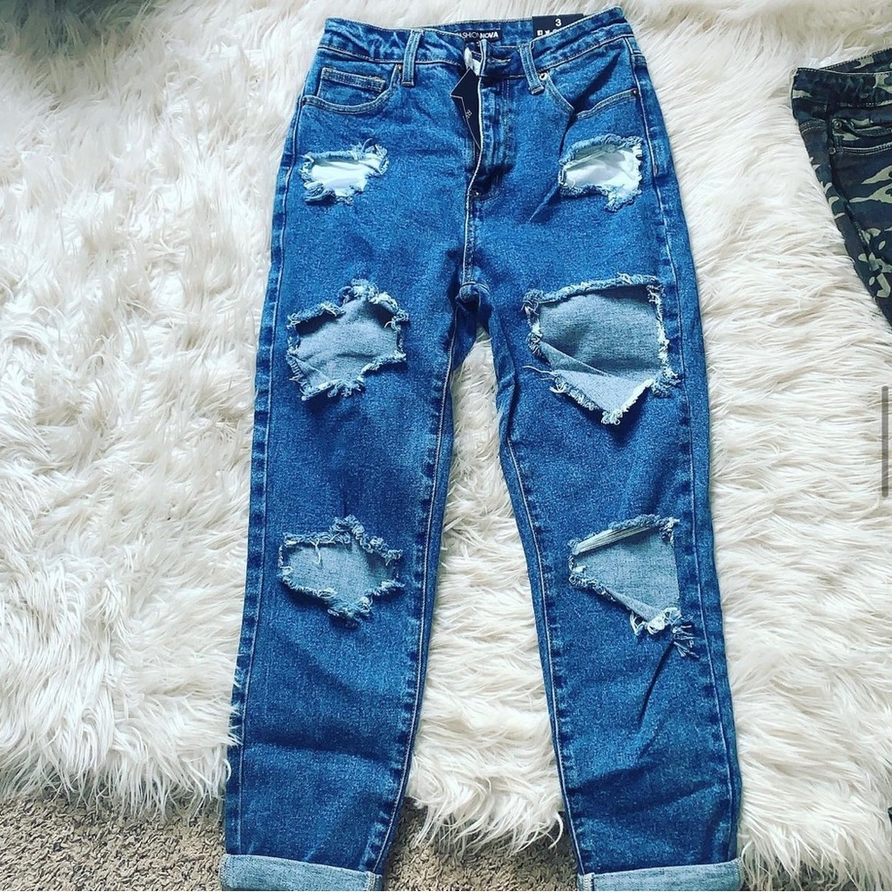 Mom Jeans